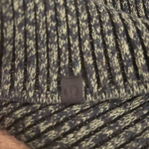 Lululemon Cotton-Cashmere Blend Mockneck Sweater - Picture 4 of 4